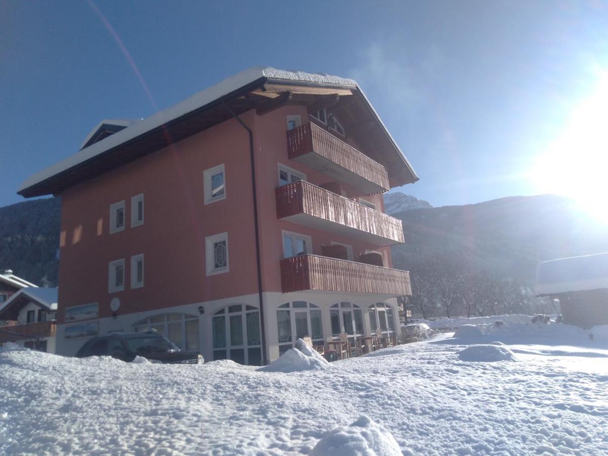 Hotel Garni Al Nardis Carisolo Exterior foto